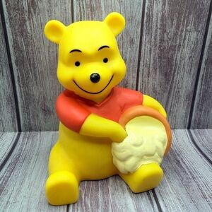 Winnie the Pooh Bear Toy Coin Bank